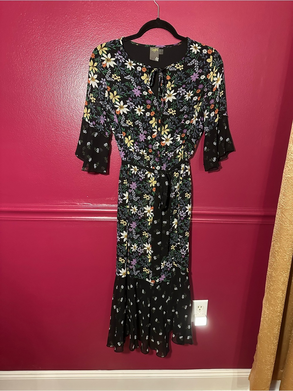 Taylor floral midi dress